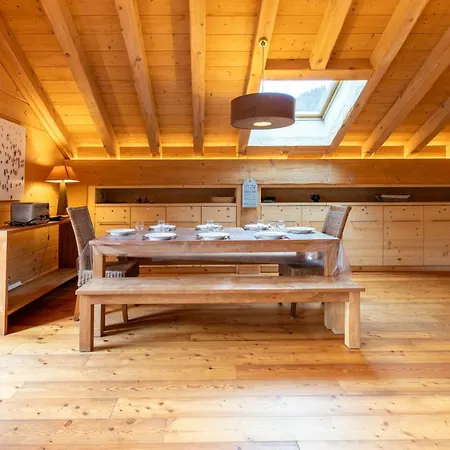 Saulire 7 With Sauna Lejlighed *